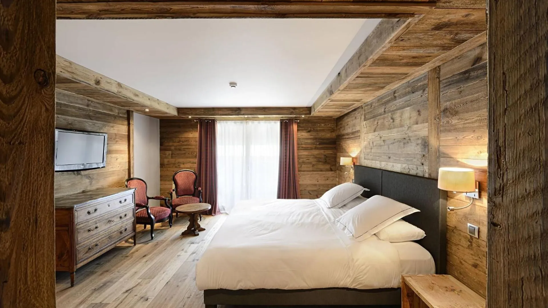 Chalet-Hotel La Marmotte, La Tapiaz & Spa, The Originals Relais Les Gets 4*,  France