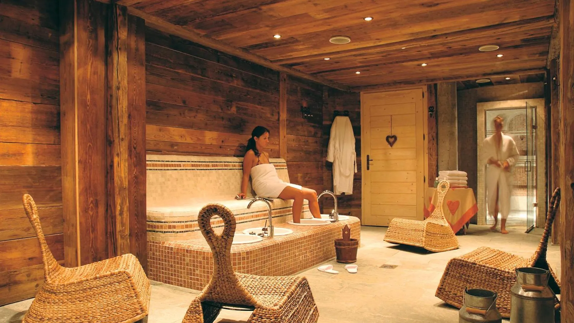 Chalet-Hotel La Marmotte, La Tapiaz & Spa, The Originals Relais Les Gets France